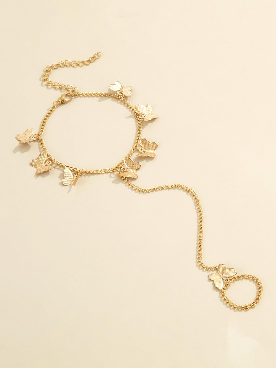Kairangi hand chain - Stylish bracelet for daily use