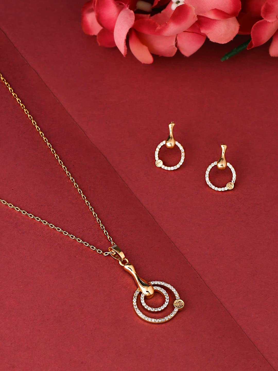 Yellow Chimes crystal pendant set - elegant wear for parties