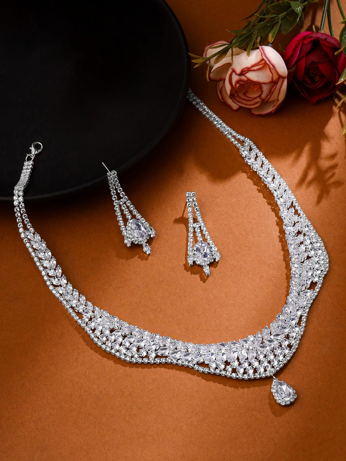 Yellow Chimes jewellery set - Rhodium plated necklace design