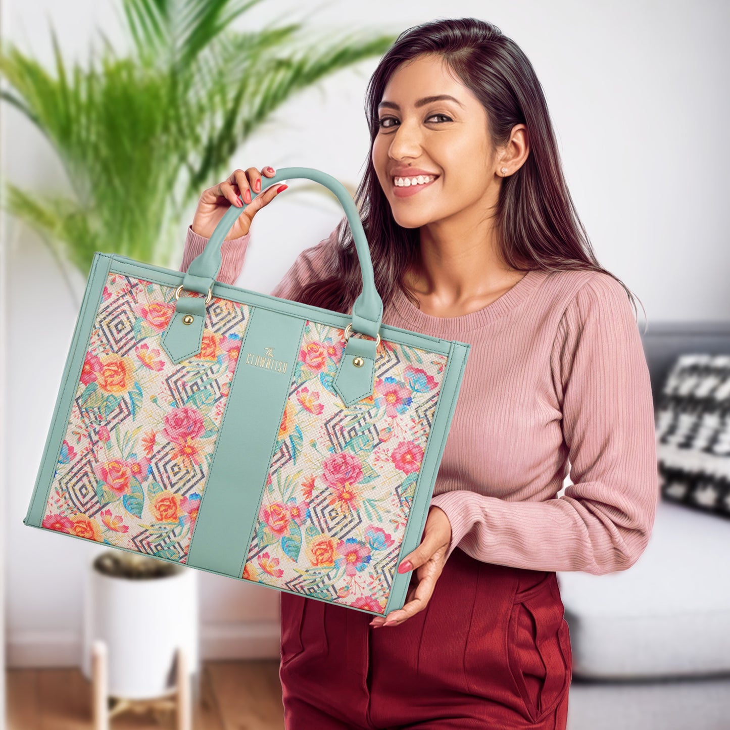 Clownfish Allure tote bag - floral pattern