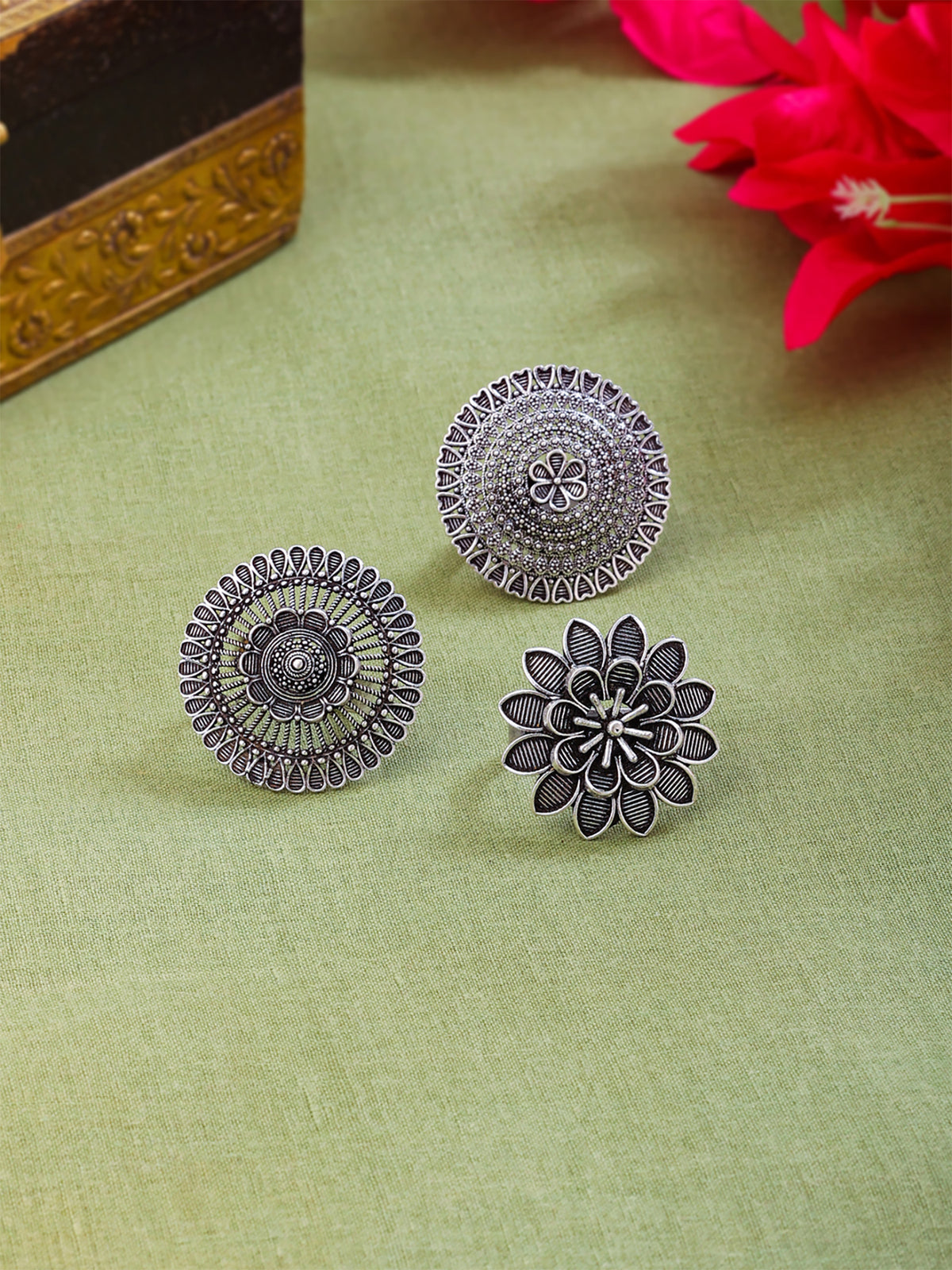 Yellow Chimes multicolor rings - trendy fashion statement