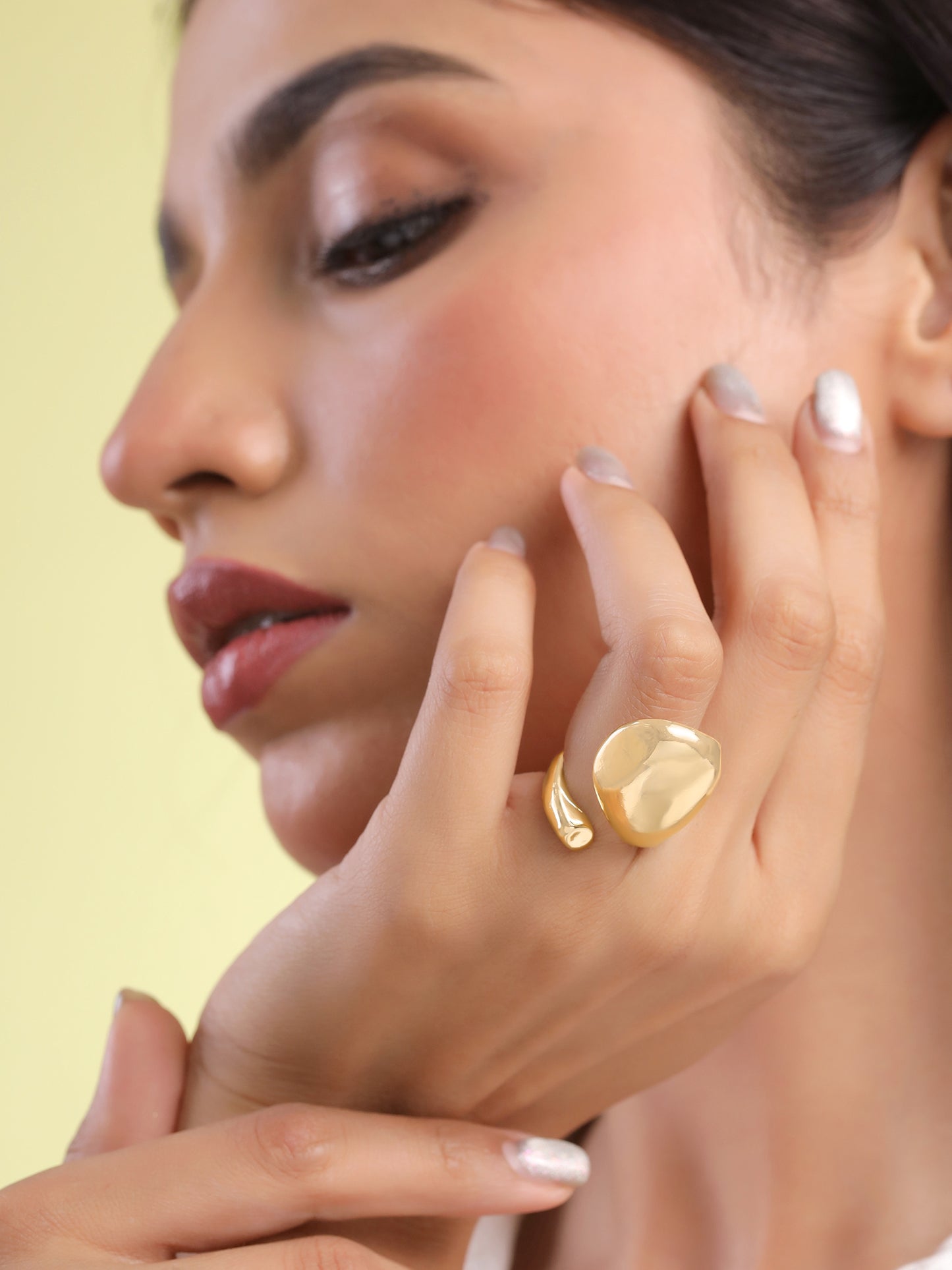 Yellow Chimes elegant gold plated finger ring - office wear