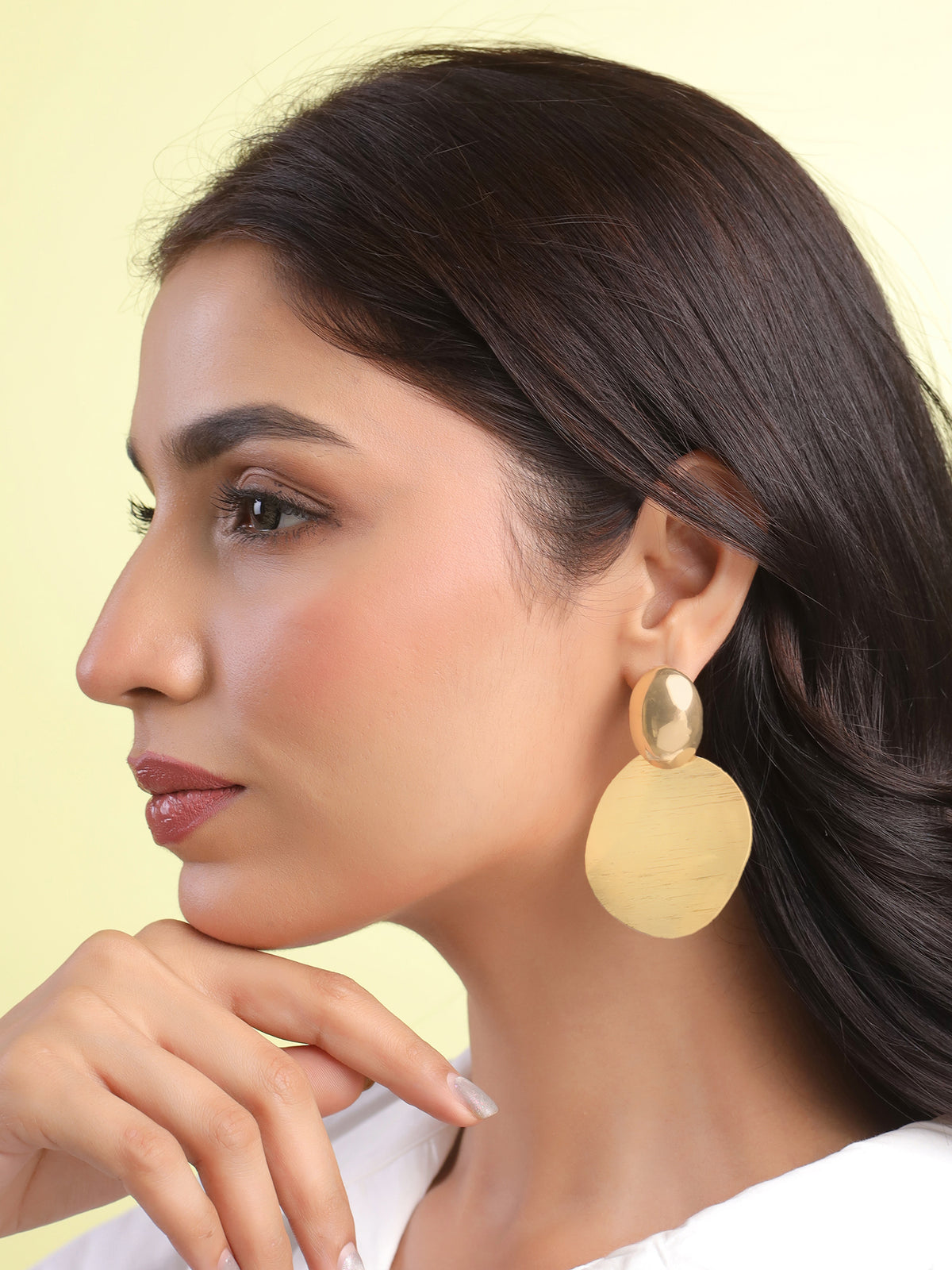 Yellow Chimes Beautiful Gold Earrings - chic party accessory
