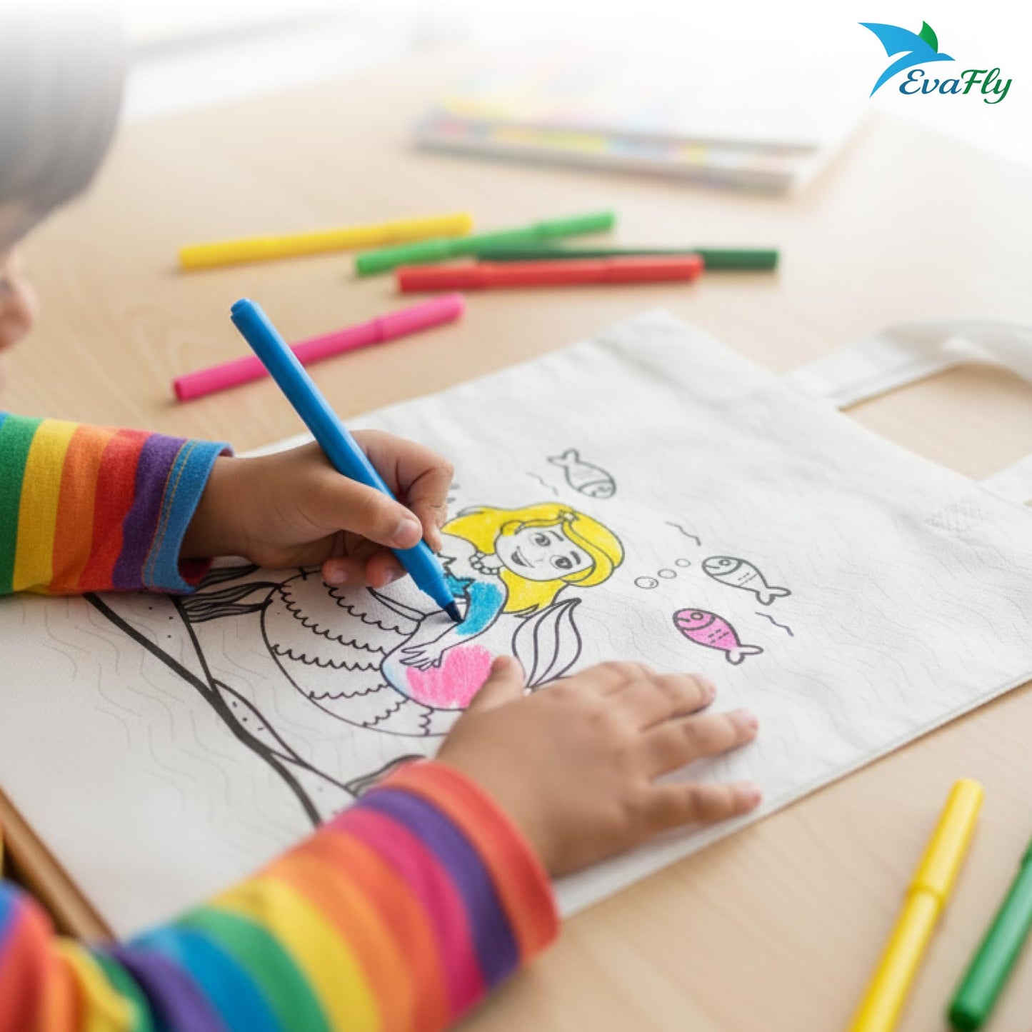 Evafly gift bags - DIY coloring activity