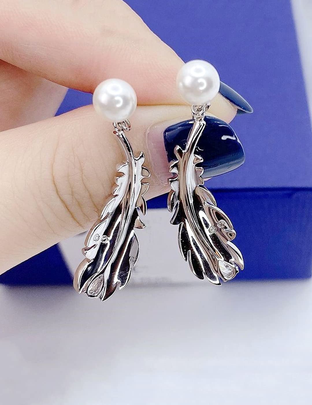 unwind leaf design earrings - perfect for anniversaries