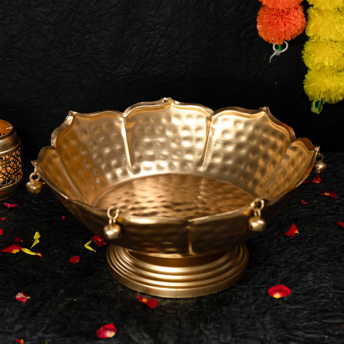 Ekhasa Iron Urli Bowl For Home Decor & Table Decoration | Floating Flowers, Tealight Candles Water Bowl For Diwali Pooja And Other Festivals | Gift For House Warming Ceremony (Medium), 620 Ml