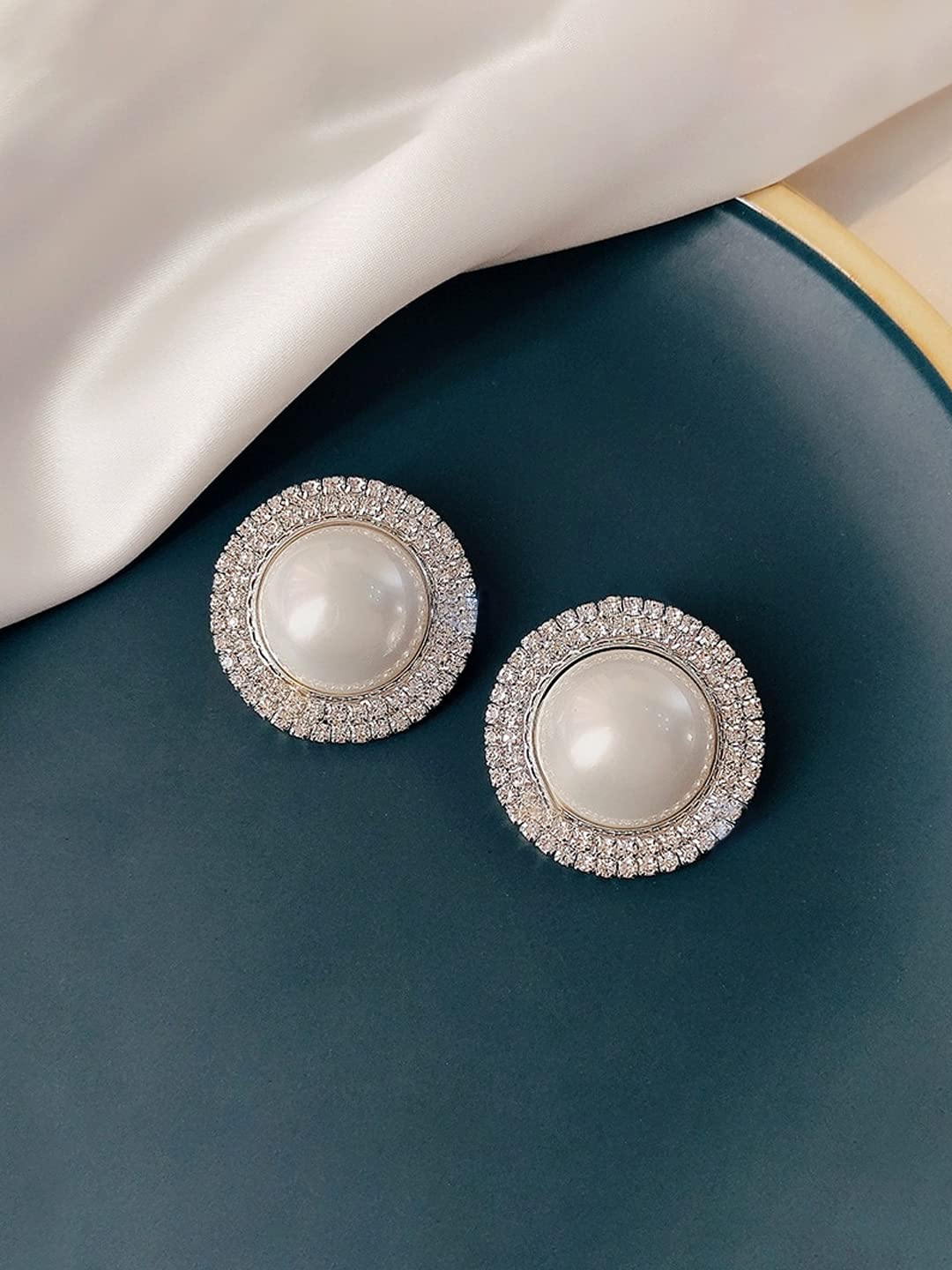unwind circular designed earrings - stylish for weddings
