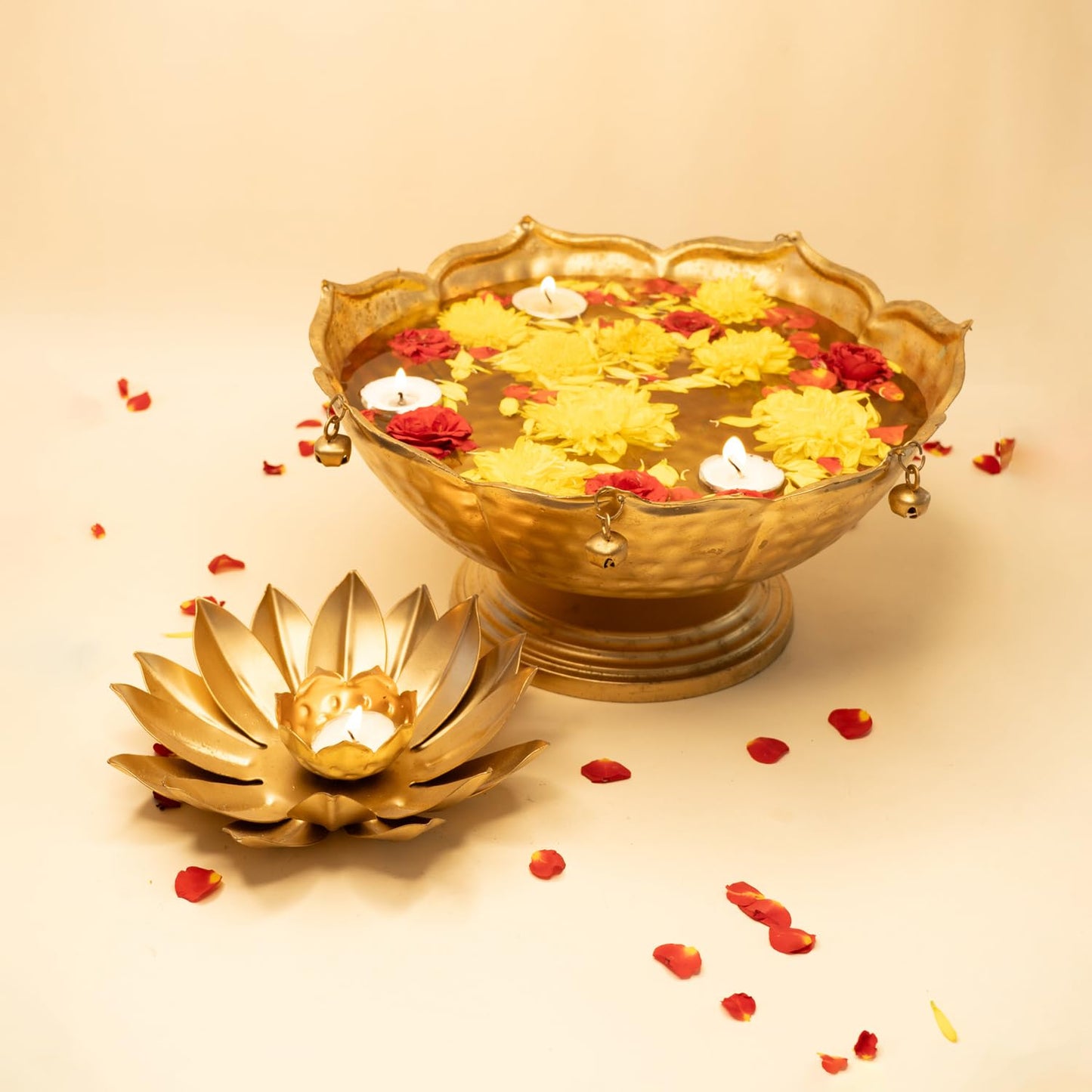 Ekhasa Urli Bowl for Home Decor & Table Decoration | Floating Flowers, Tealight Candles Water Bowl for Diwali Pooja & Festivals | Gift for House Warming Ceremony (Tealight, Urli Combo)