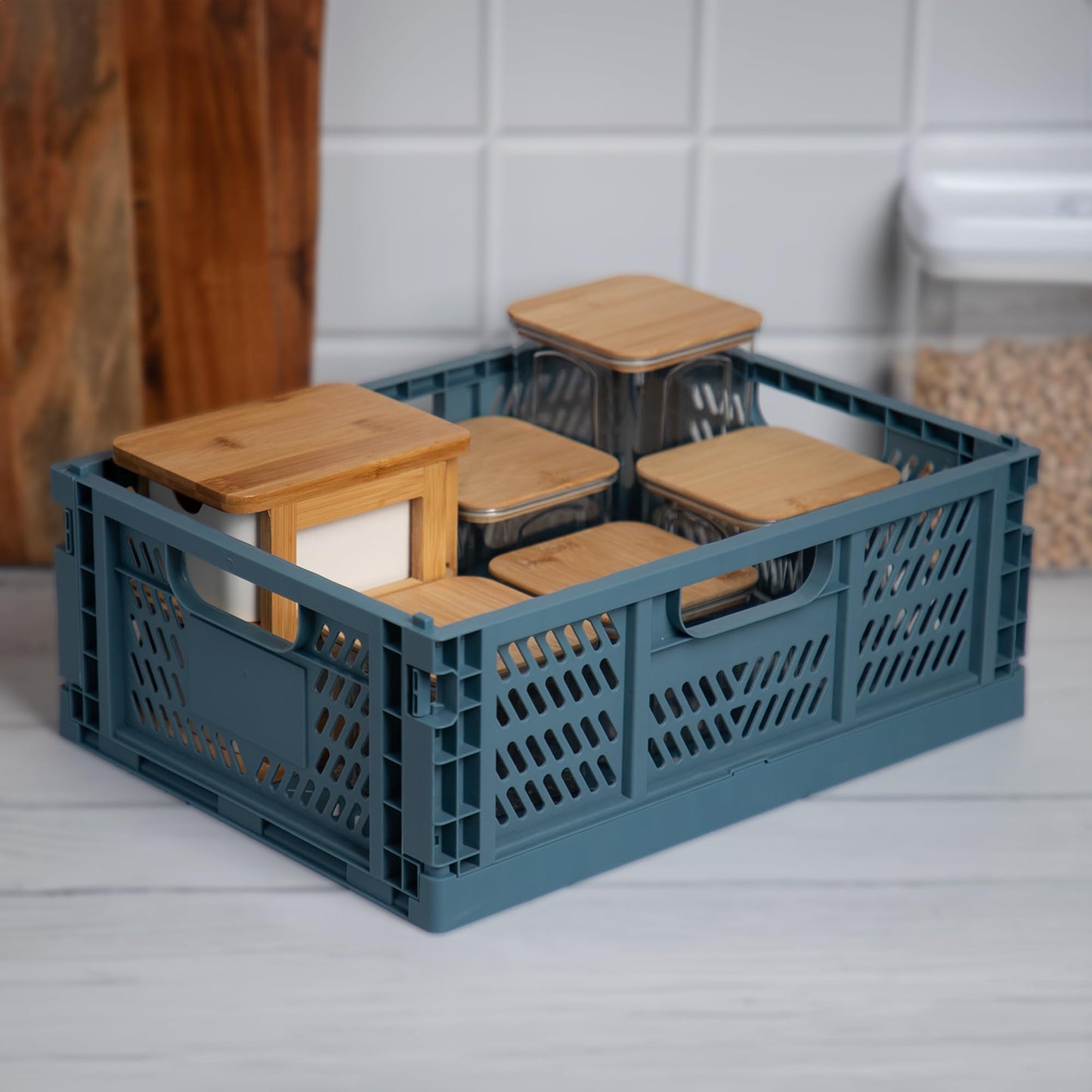 Collapsible Plastic Storage Crate | Foldable, Stackable | 3kg Capacity | 40x30x15cm | Blue