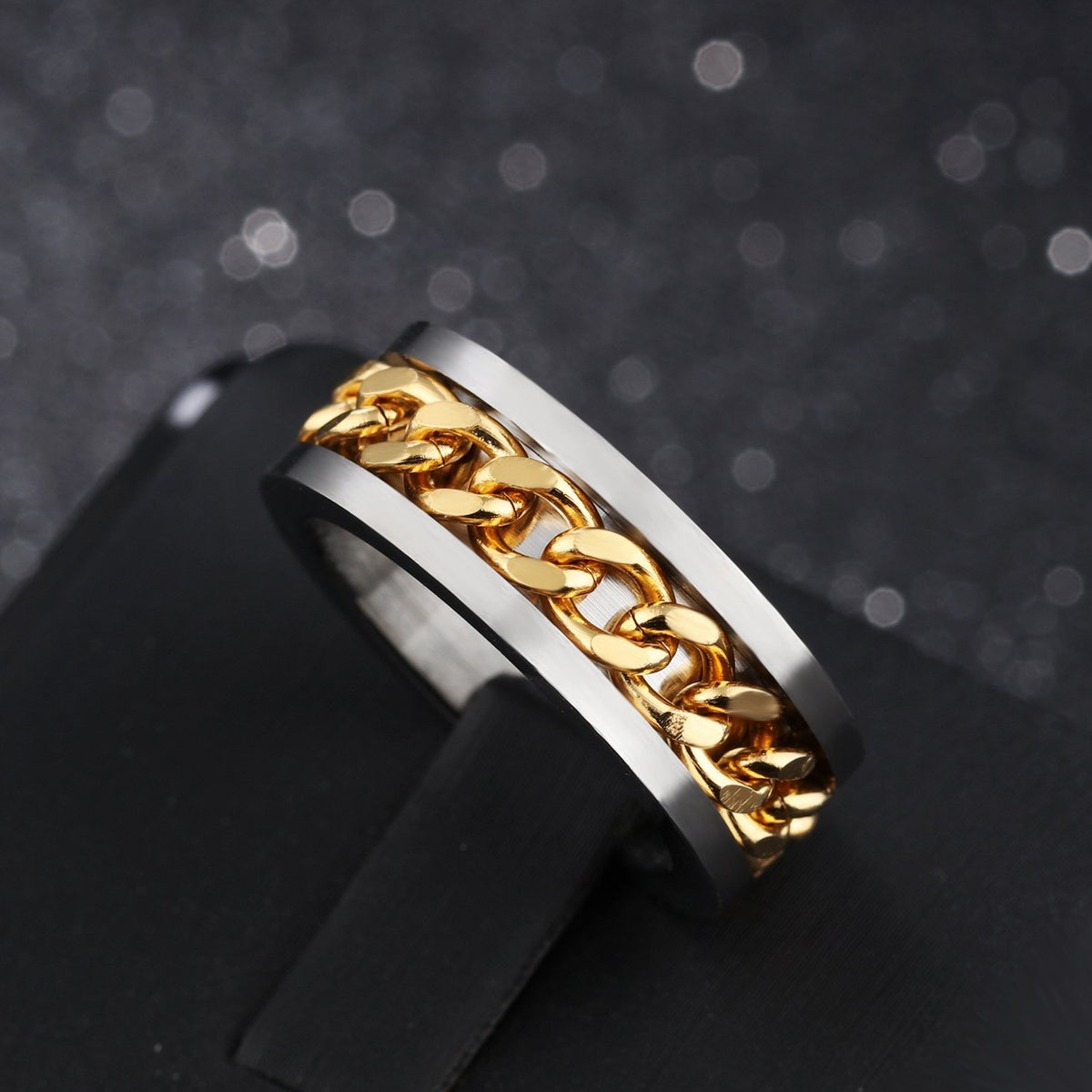 Kairangi Tough Dude Chain Ring - Stylish accessory for men