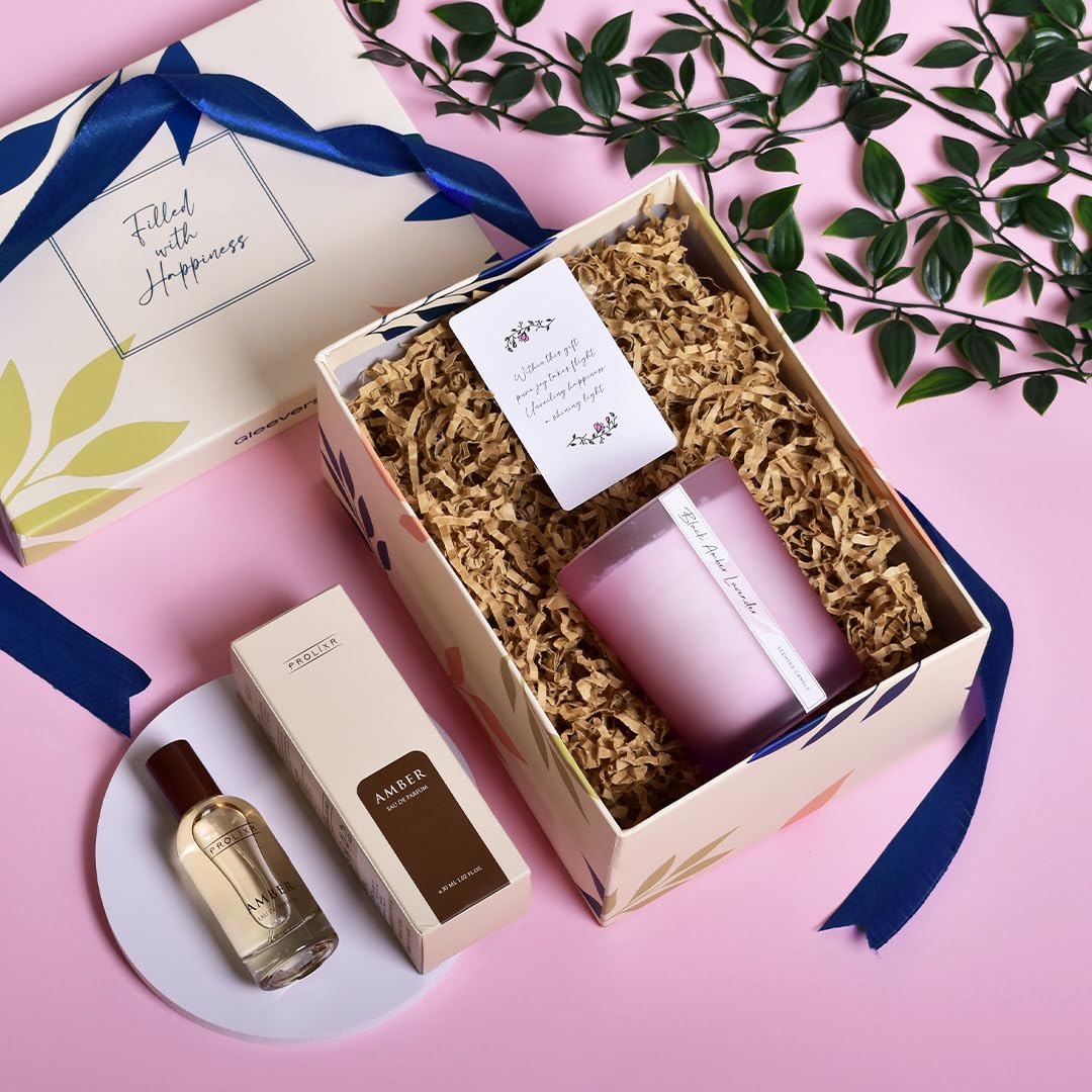 Gleevers Lavender Candle - Beautiful anniversary surprise