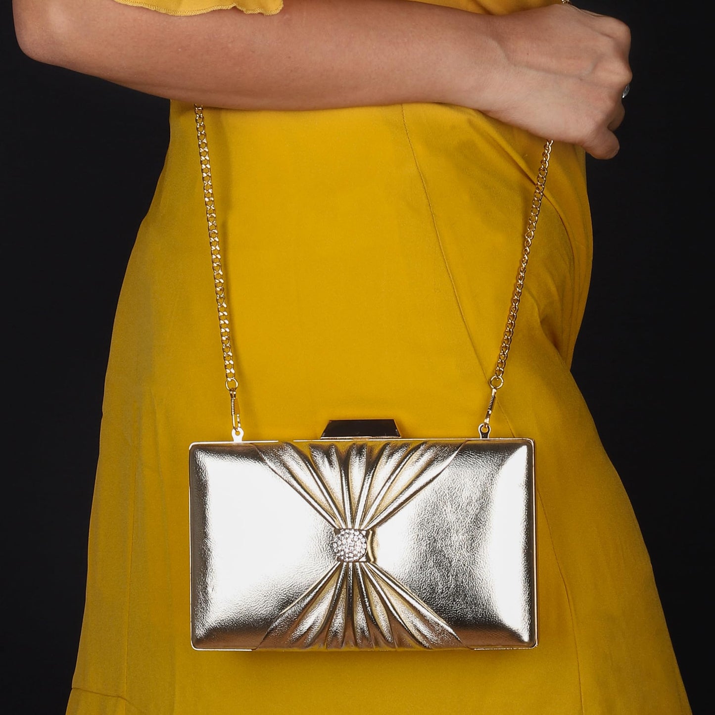 Clownfish Party Clutch - Stylish accessory for gatherings