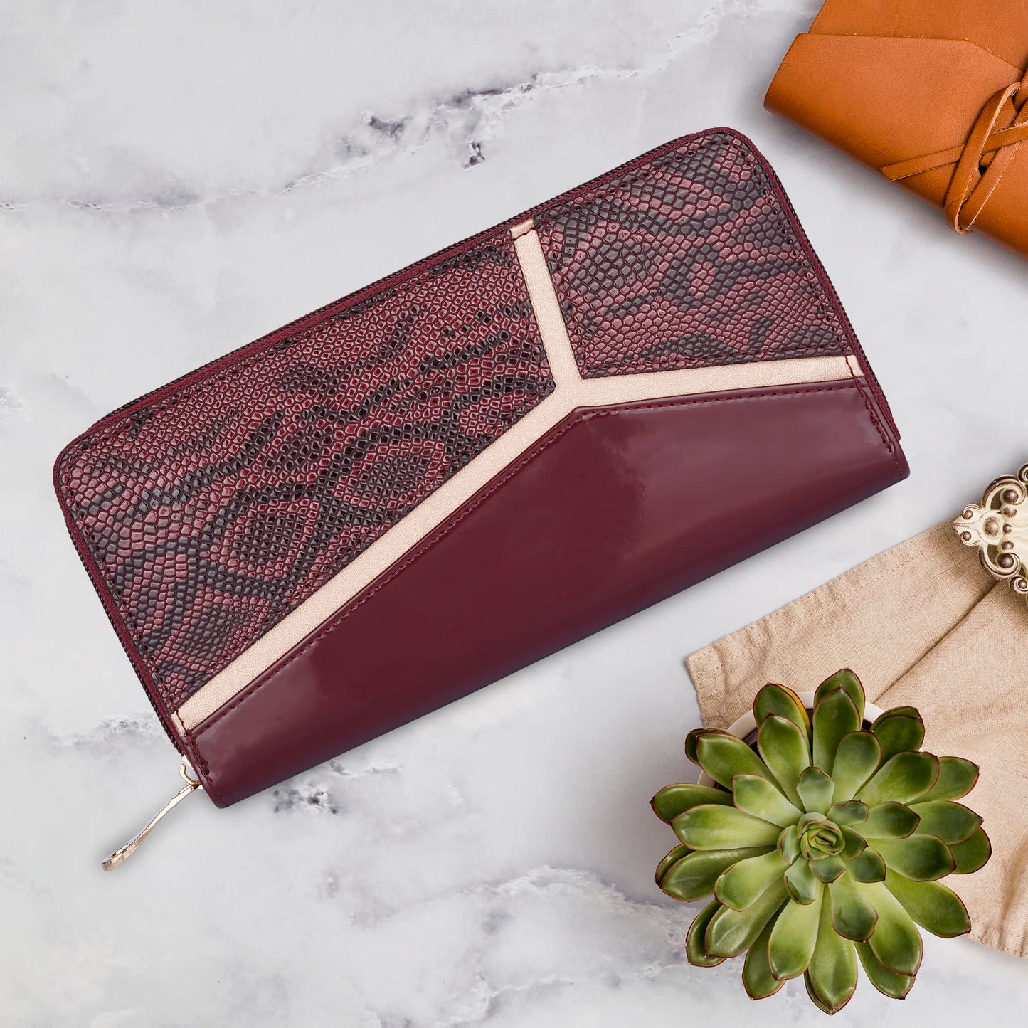Clownfish women's faux leather wallet - elegant design for office