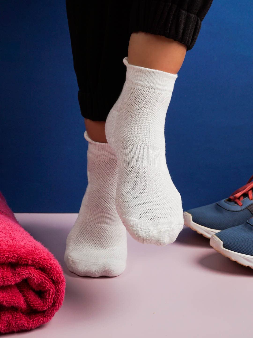 Mush Comfortable Socks - Casual outings use case