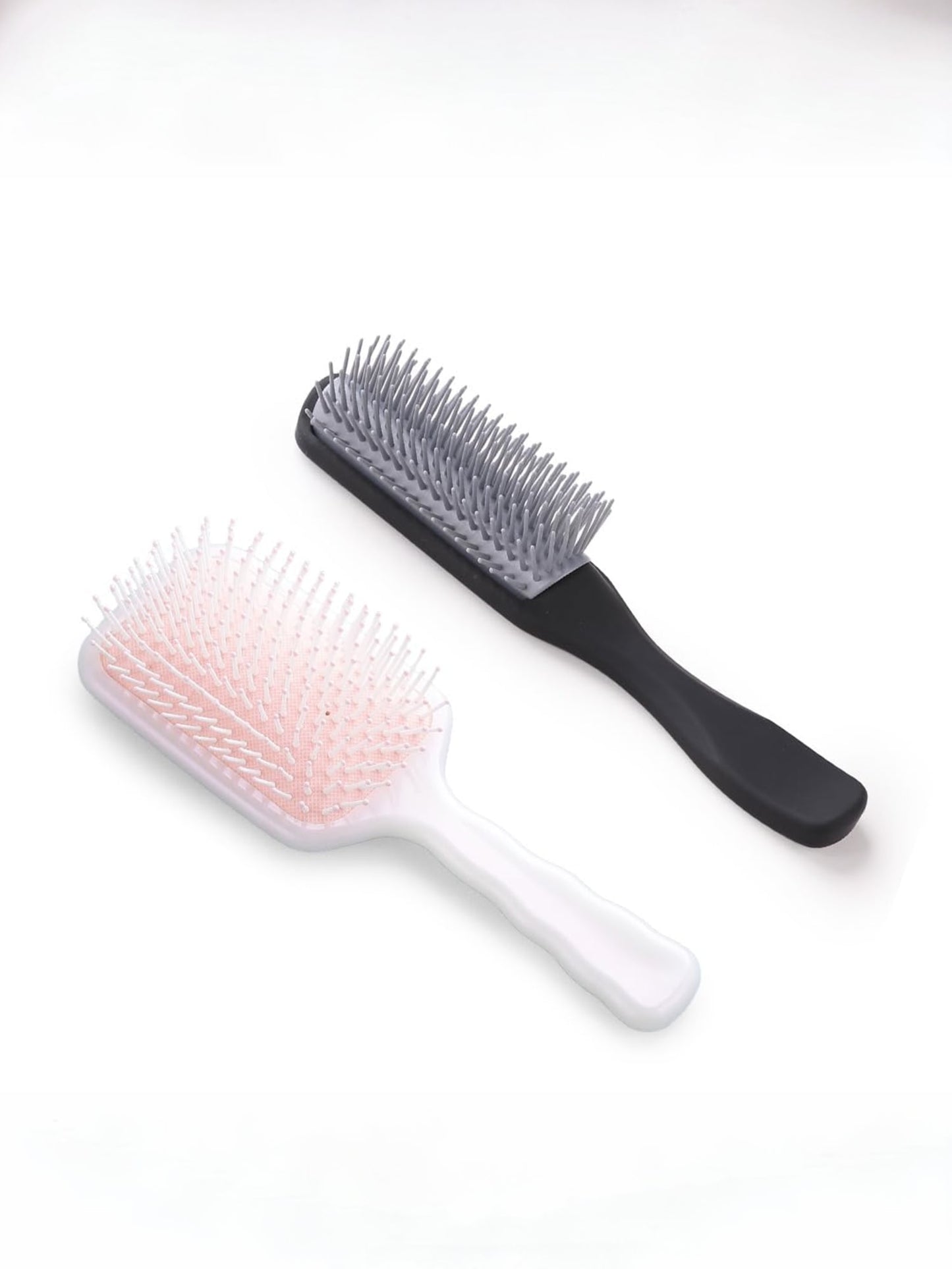 UMAI hair brush - pink-black color for stylish hair care
