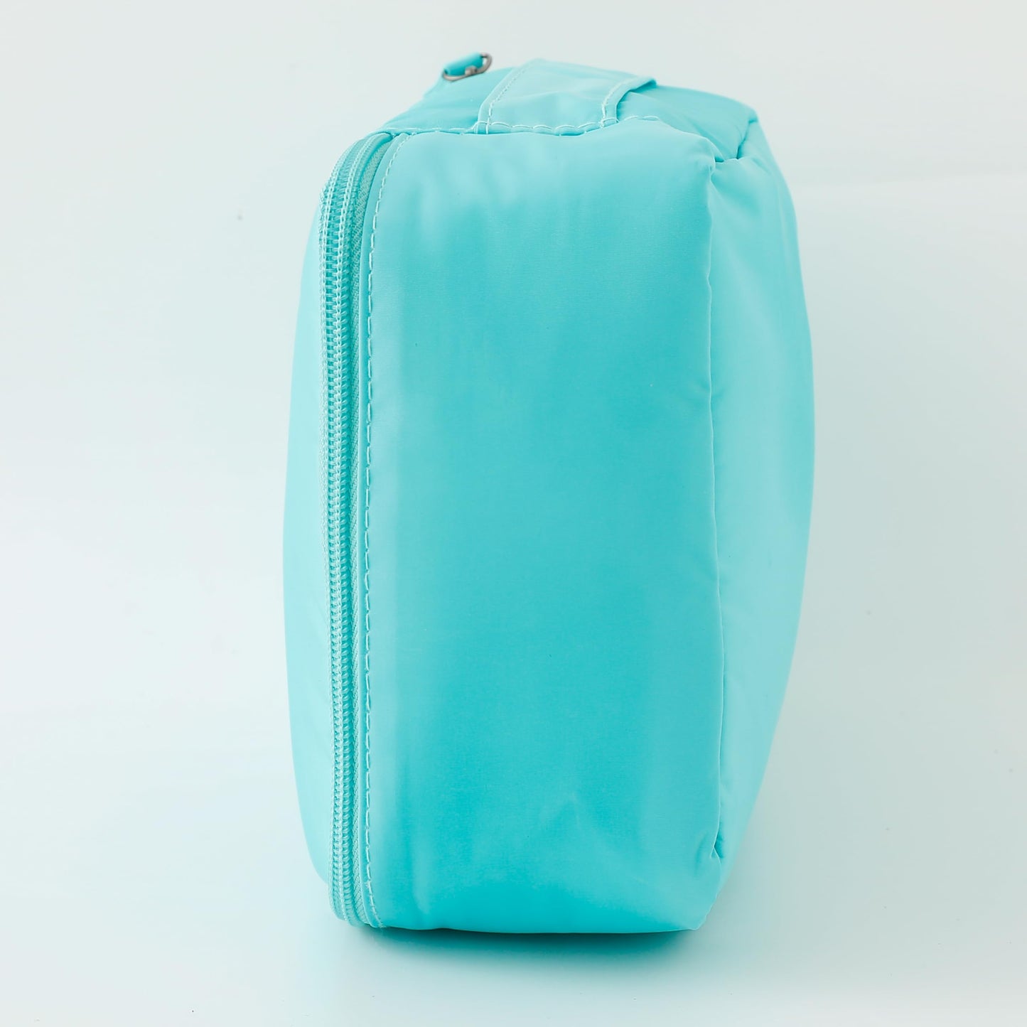 UMAI Cosmetic Storage Bag - Stylish makeup organization