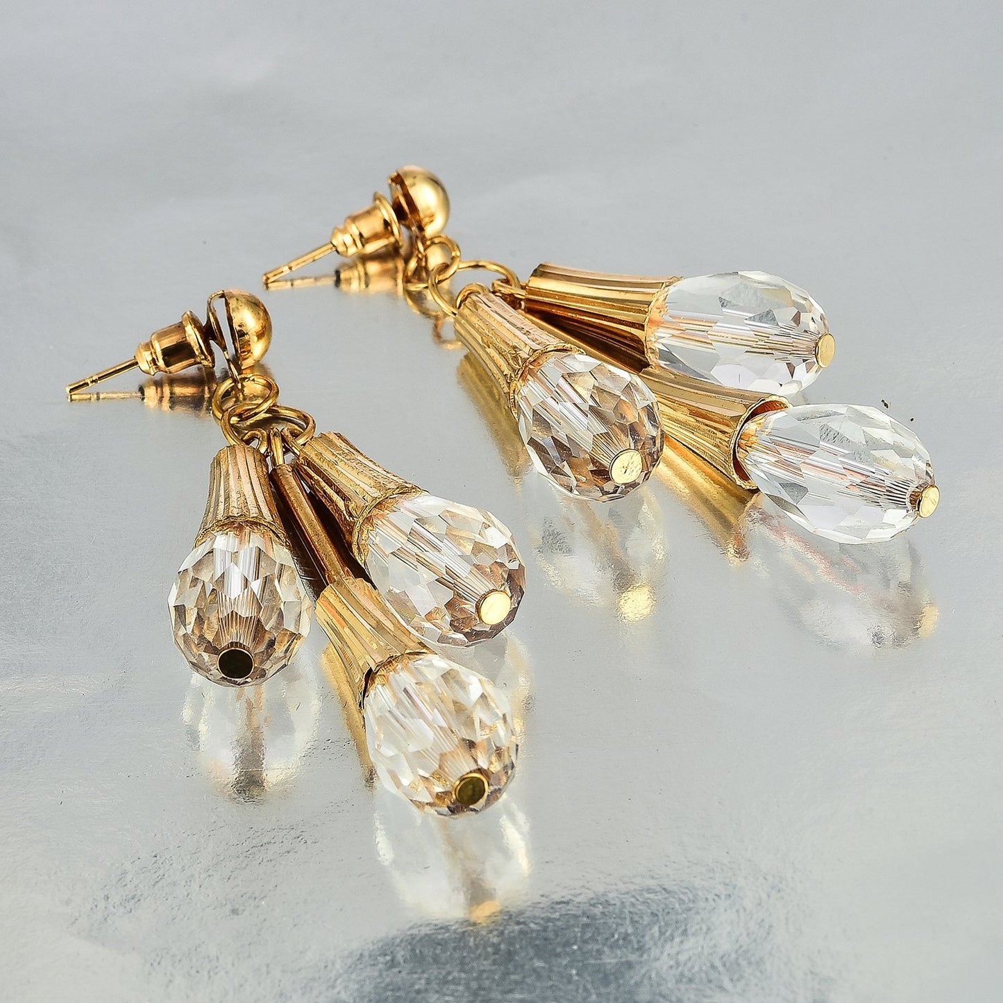 Yellow Chimes Moxie earrings - beautiful white design