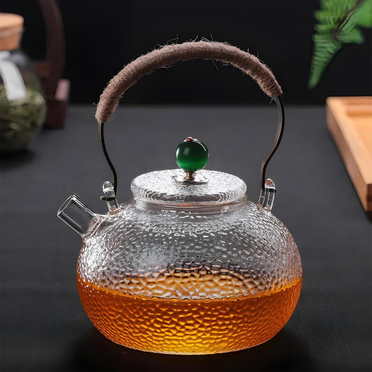 UMAI Bamboo Handle Tea Pot - Comfortable grip while pouring