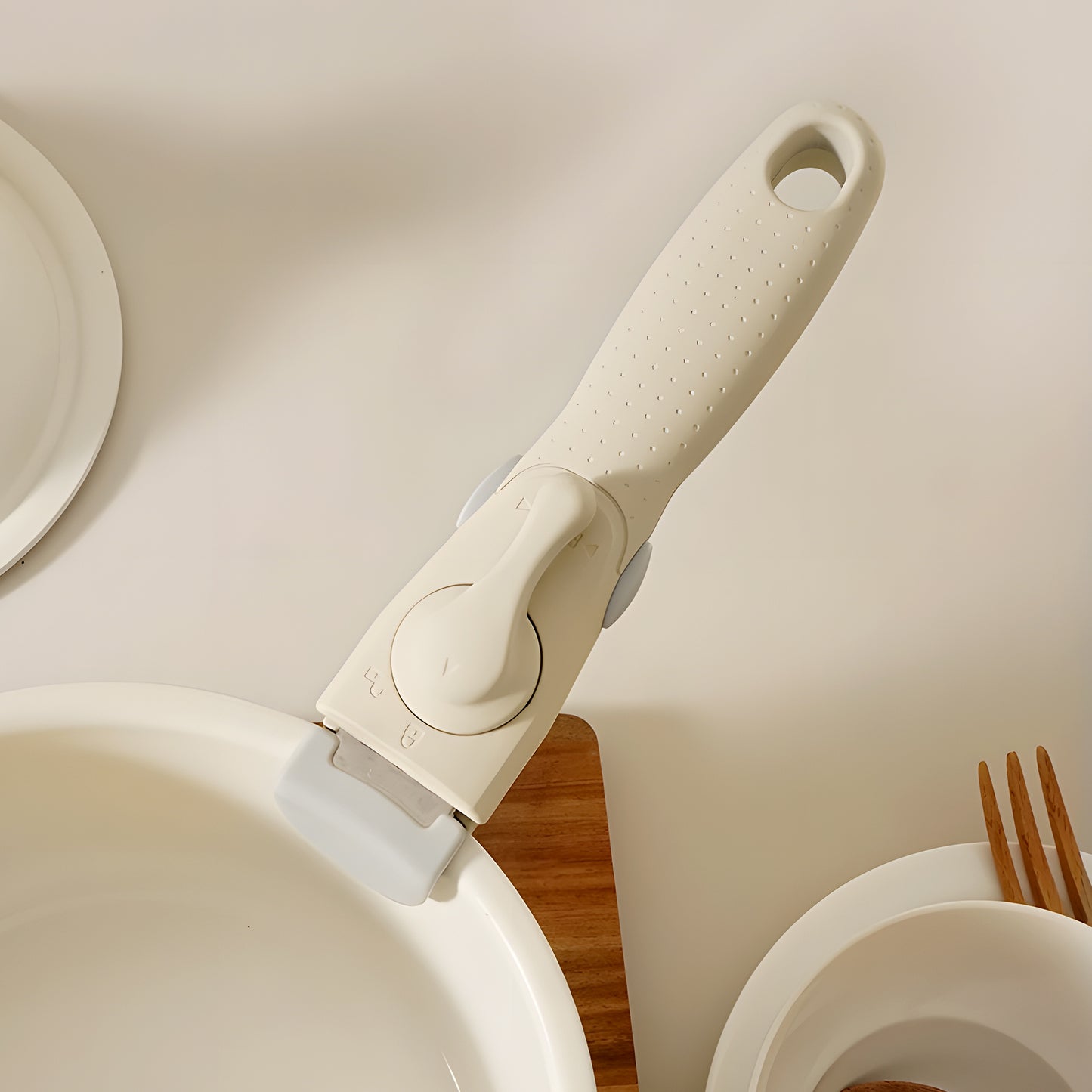 The Better Home UMAI Detachable Handle - Effortless Transport