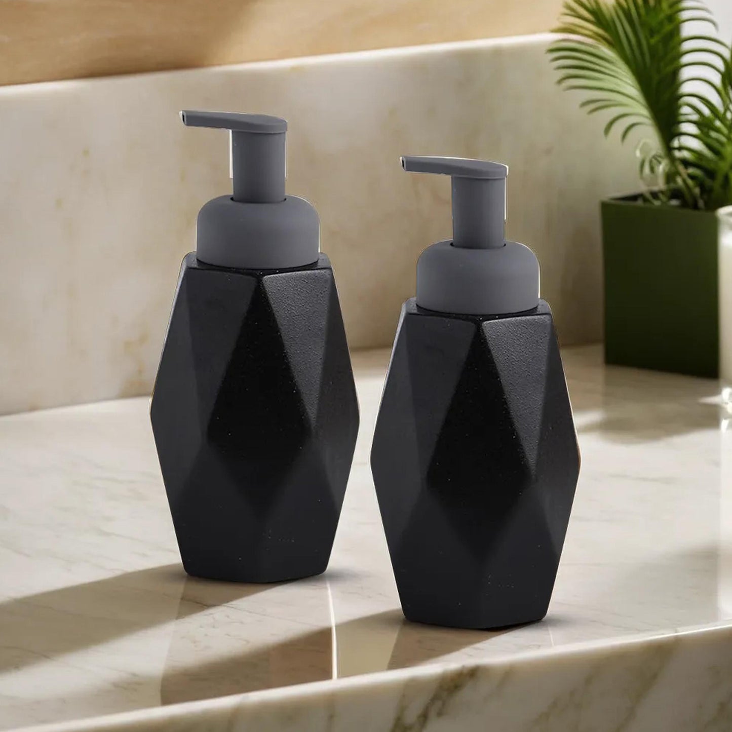 UMAI Ceramic Soap Dispenser - elegant design