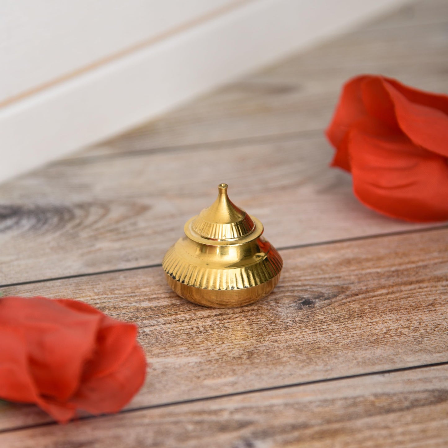 Kuber International Sindoor Box - Ideal for wedding ceremonies