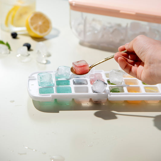 UMAI ice cube tray set - excellent for cocktails
