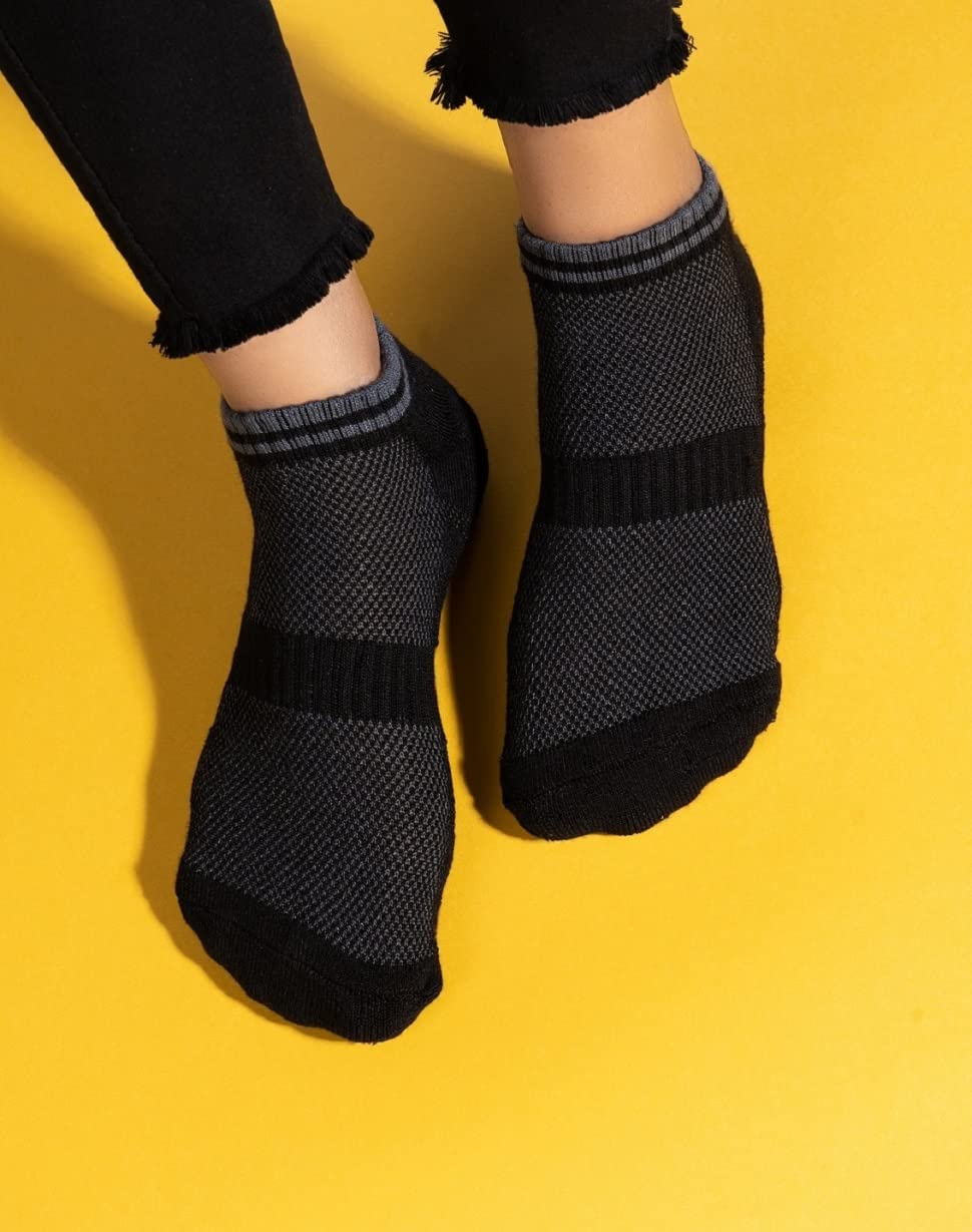 Mush Bamboo Socks - Stylish Black/Navy Color