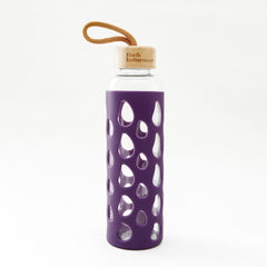 Borosilicate Glass Water Bottle with Sleeve (550ml) | Non Slip Silicon Sleeve & Bamboo Lid | Water Bottles for Fridge | Purple (Pack of 50)